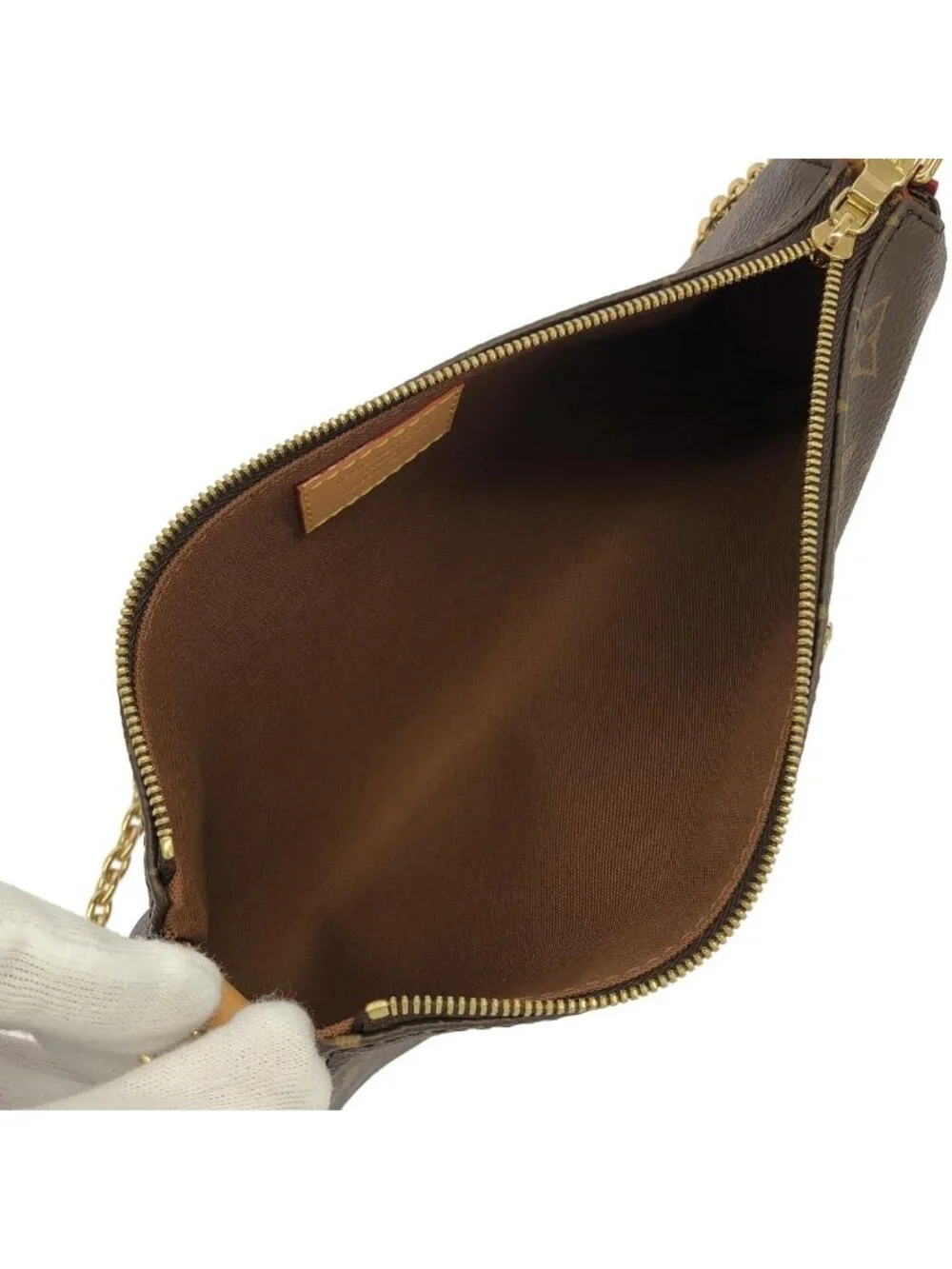 Louis Vuitton Monogram Pochette Shoulder Bag